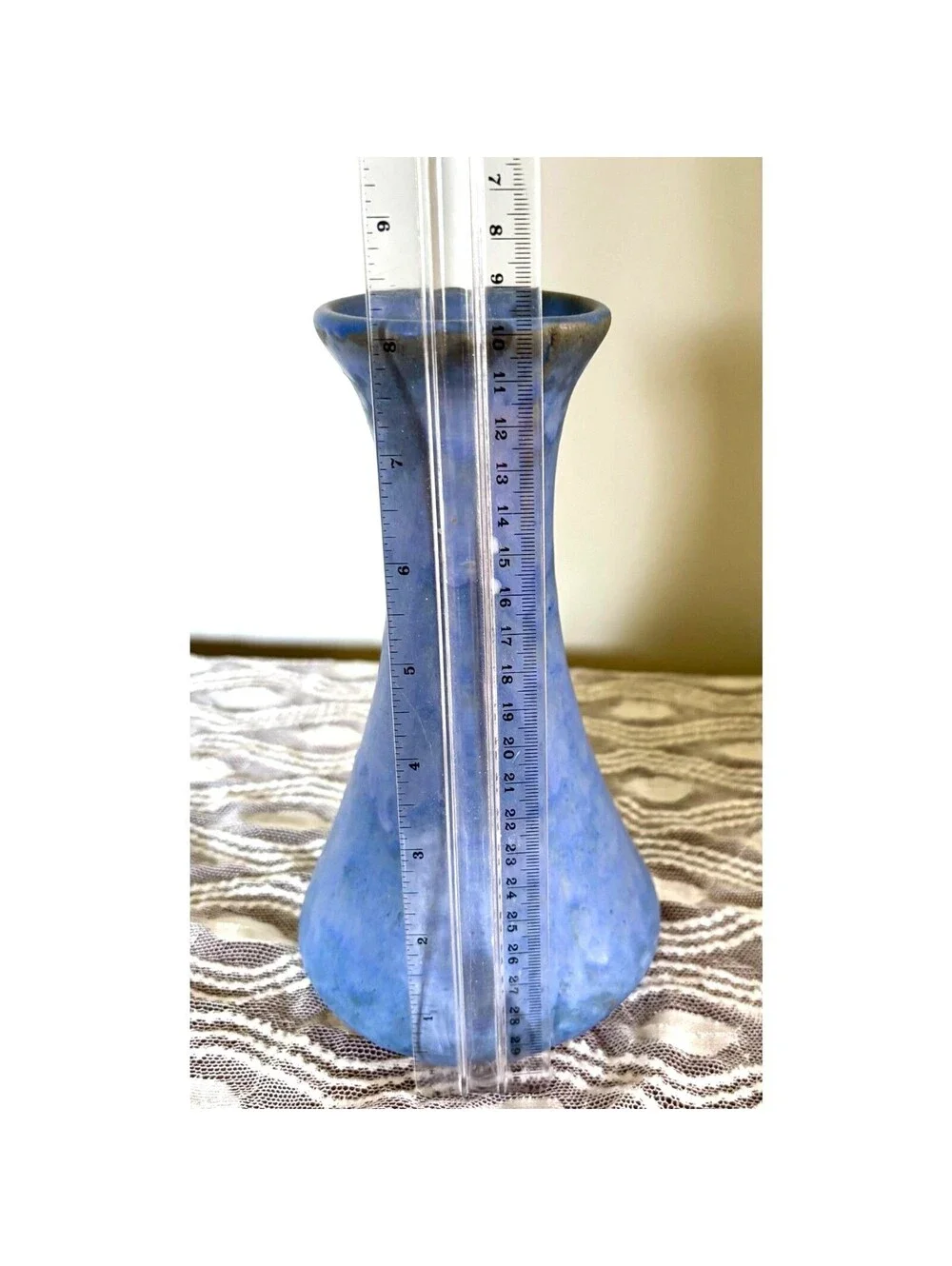 VTG Blue Pottery Vase Matte Glaze Mottled Cornflower Ceramic Arts & Crafts Decor